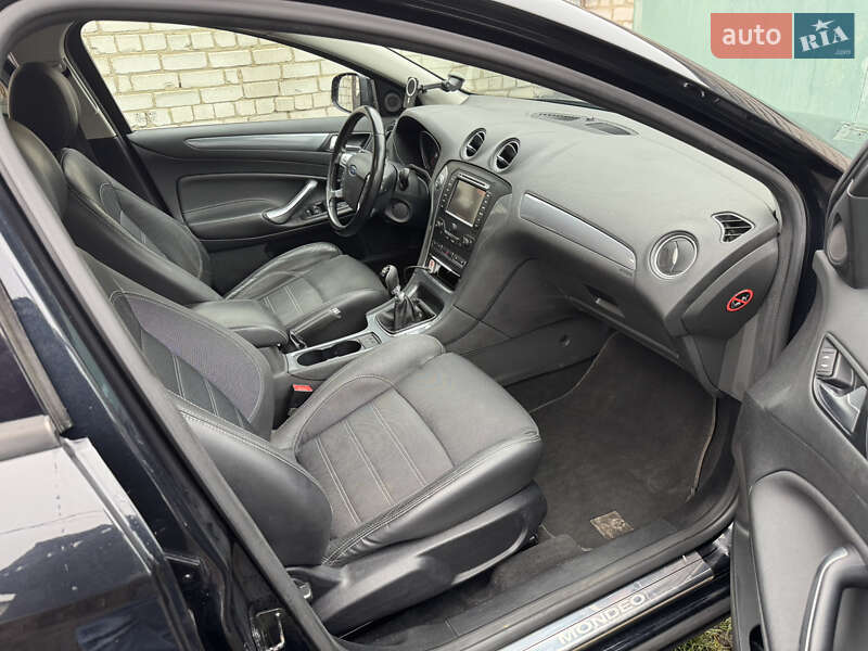 Універсал Ford Mondeo 2012 в Черкасах