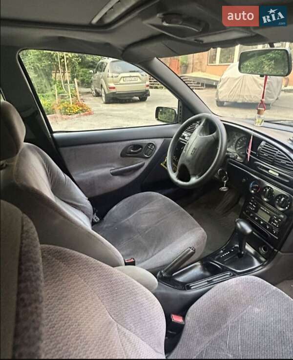 Ліфтбек Ford Mondeo 1997 в Шептицькому