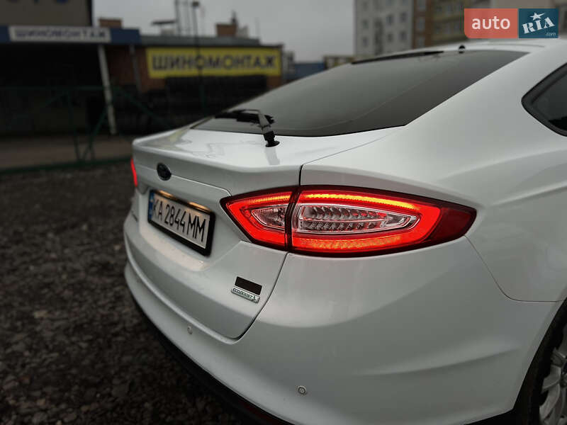 Лифтбек Ford Mondeo 2017 в Полтаве фото 22 Лифтбек Ford Mondeo 2017 в Полтаве