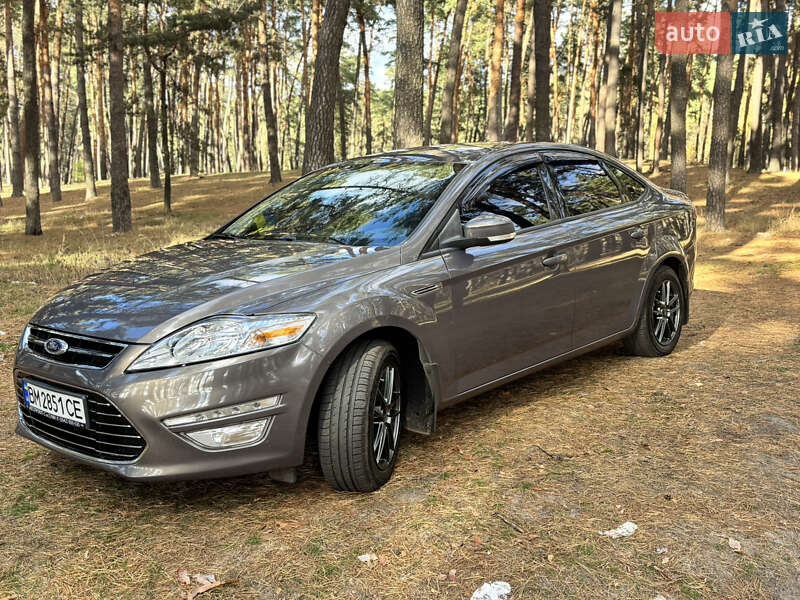 Седан Ford Mondeo 2012 в Охтирці