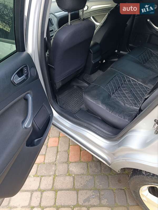 Универсал Ford Mondeo 2009 в Ровно