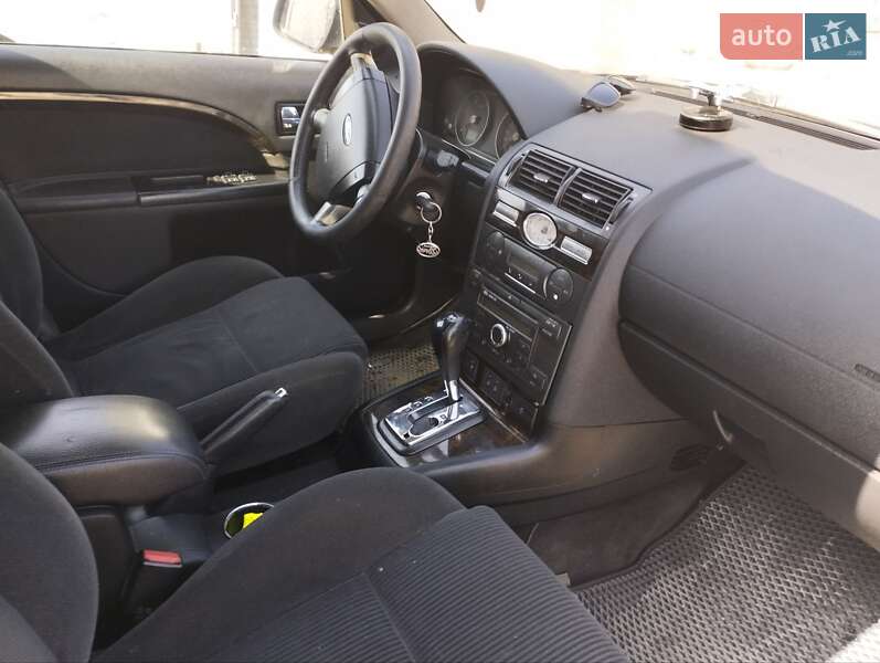Лифтбек Ford Mondeo 2004 в Черновцах фото 11 Лифтбек Ford Mondeo 2004 в Черновцах