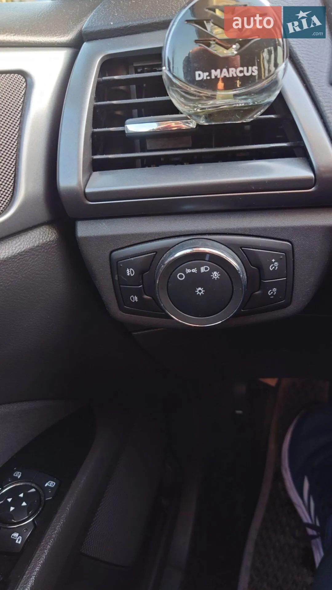2015 Ford Mondeo - мініатюра 22