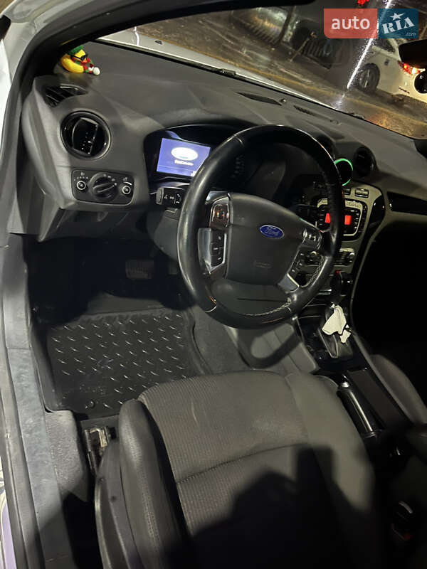 Ліфтбек Ford Mondeo 2013 в Одесі