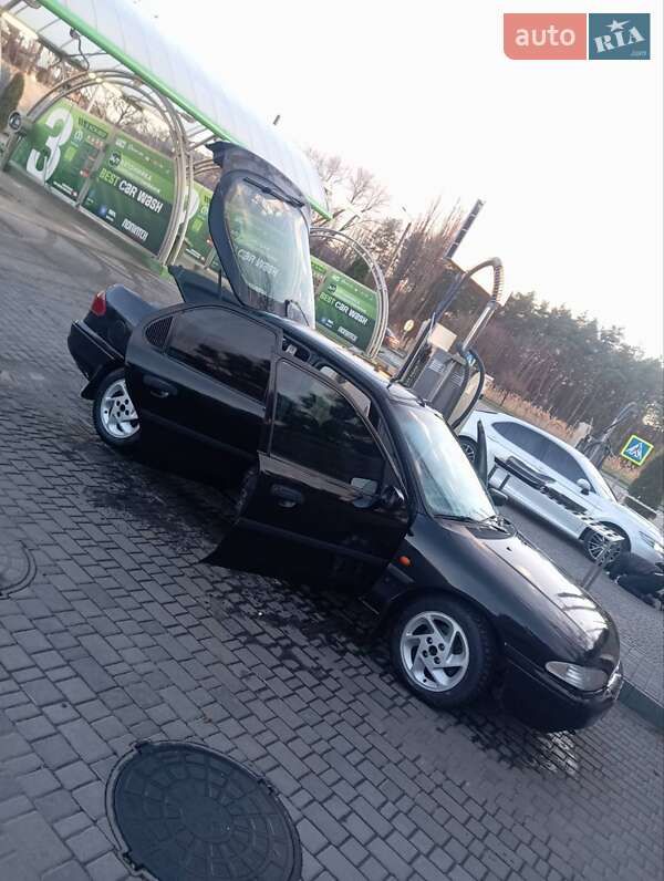 Лифтбек Ford Mondeo 1993 в Кропивницком