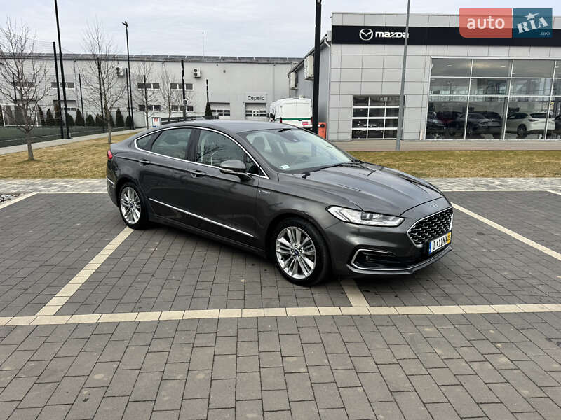 Ліфтбек Ford Mondeo 2020 в Мукачевому