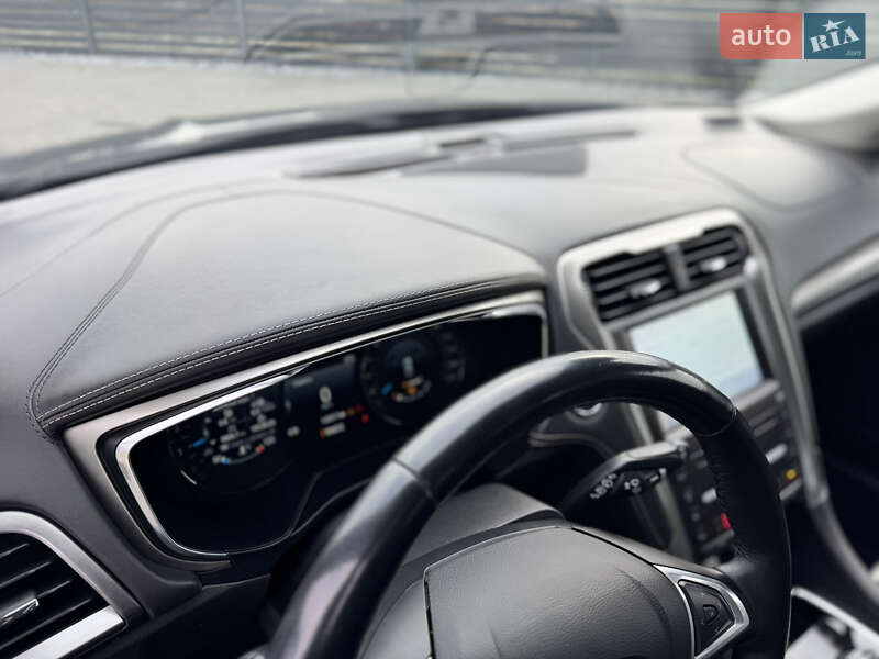 Ліфтбек Ford Mondeo 2020 в Мукачевому