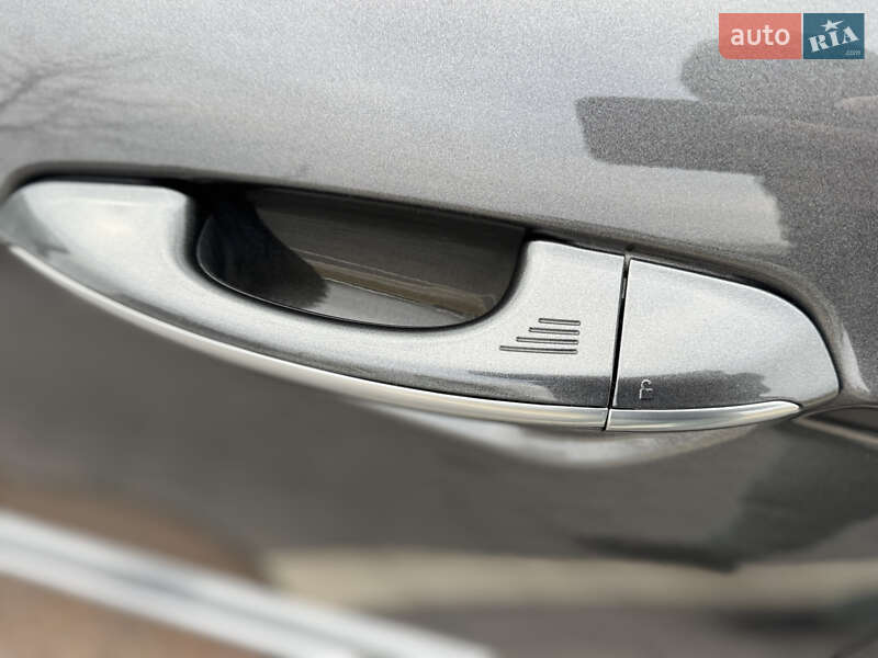 Ліфтбек Ford Mondeo 2020 в Мукачевому