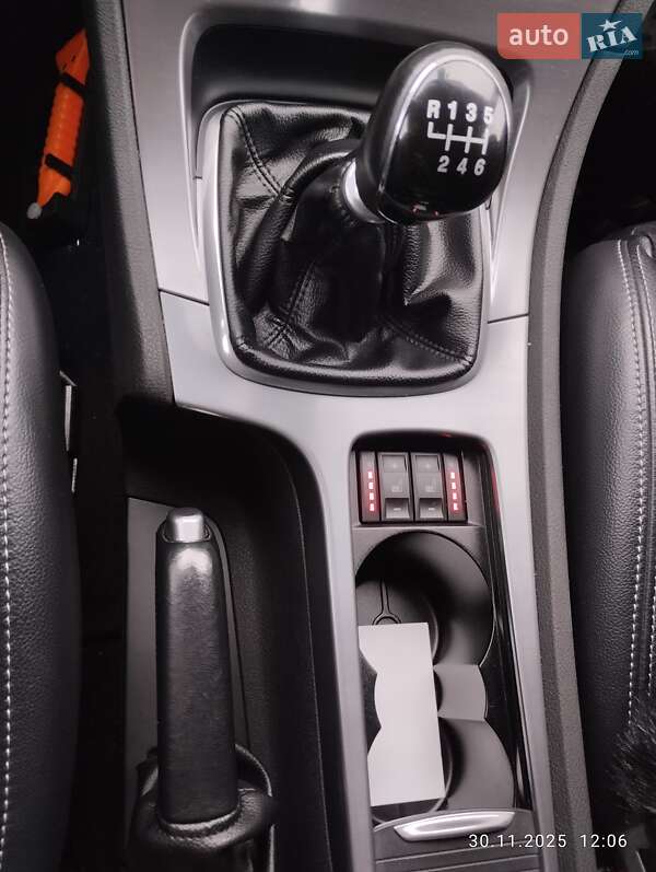 Універсал Ford Mondeo 2014 в Бережанах