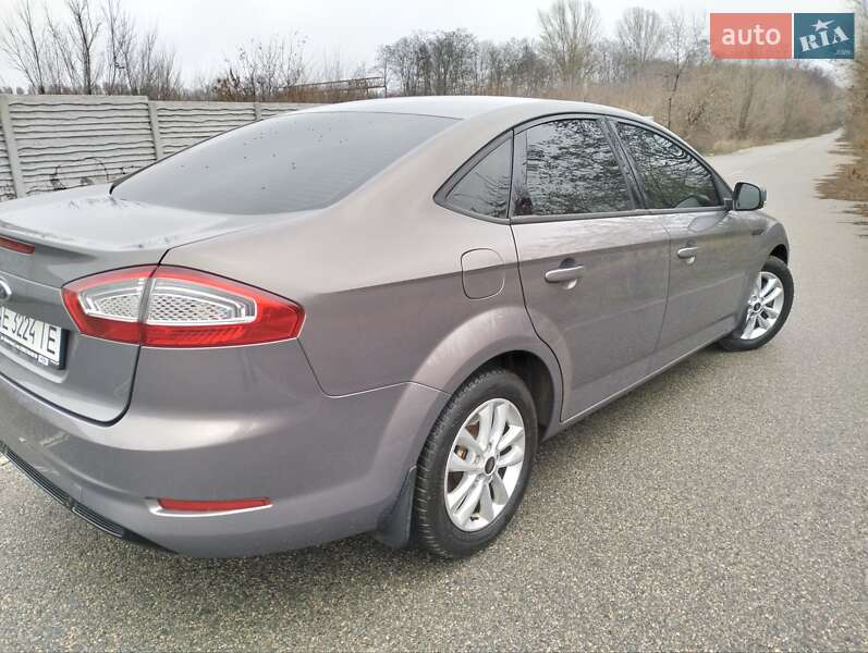 Седан Ford Mondeo 2012 в Днепре