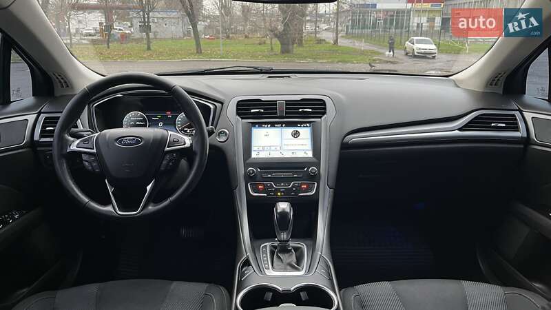 Лифтбек Ford Mondeo 2017 в Николаеве