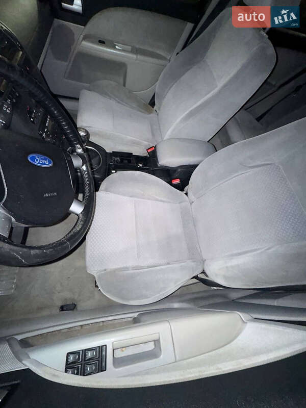 Универсал Ford Mondeo 2001 в Шумске фото 7 Универсал Ford Mondeo 2001 в Шумске