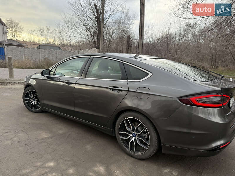 Лифтбек Ford Mondeo 2016 в Запорожье