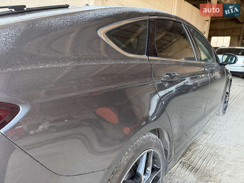 Лифтбек Ford Mondeo 2016 в Запорожье