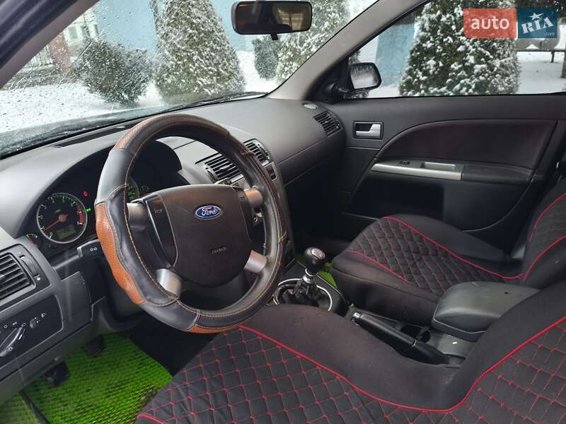 Ліфтбек Ford Mondeo 2001 в Калинівці