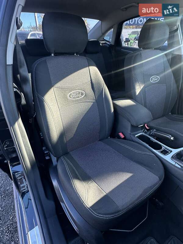 Седан Ford Mondeo 2011 в Белогородке