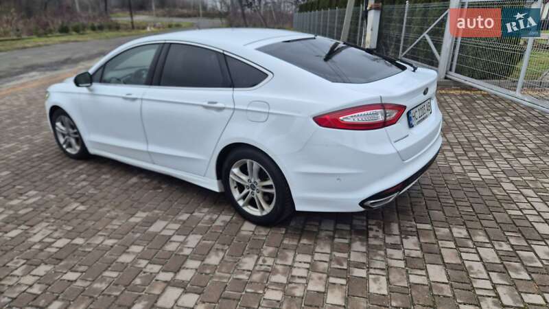 Ліфтбек Ford Mondeo 2015 в Львові фото 5 Ліфтбек Ford Mondeo 2015 в Львові