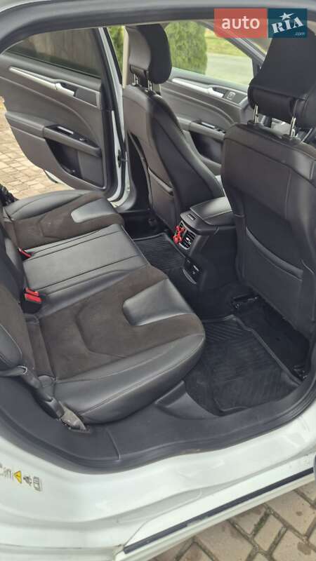 Ліфтбек Ford Mondeo 2015 в Львові фото 58 Ліфтбек Ford Mondeo 2015 в Львові