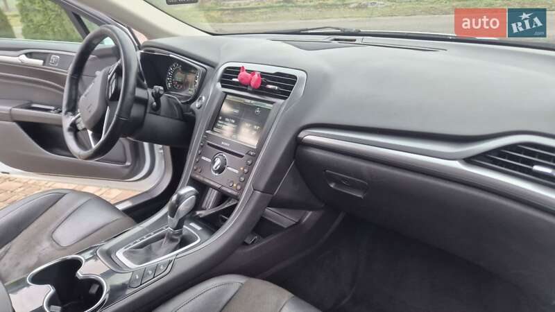 Ліфтбек Ford Mondeo 2015 в Львові фото 63 Ліфтбек Ford Mondeo 2015 в Львові