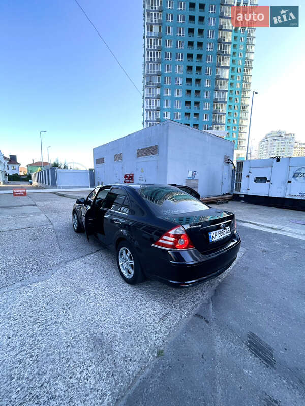 Седан Ford Mondeo 2005 в Одессе