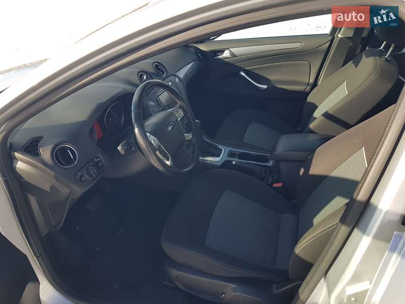 Універсал Ford Mondeo 2013 в Рівному