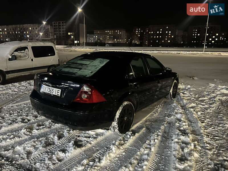 Лифтбек Ford Mondeo 2003 в Шепетовке