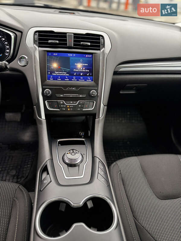 Лифтбек Ford Mondeo 2019 в Киеве