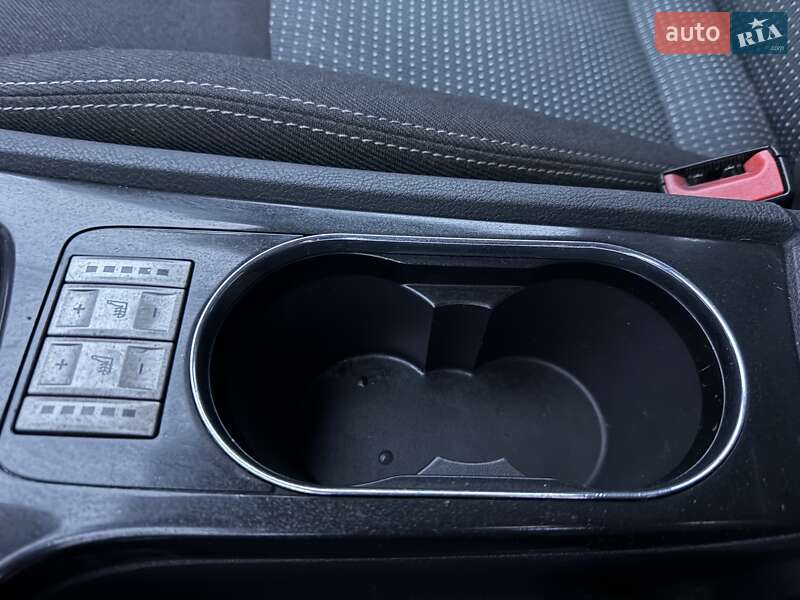 Седан Ford Mondeo 2010 в Ровно