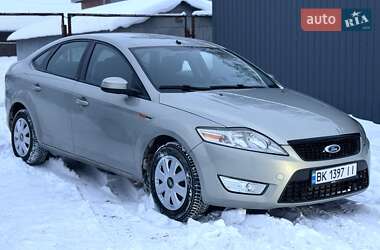 Седан Ford Mondeo 2010 в Рівному