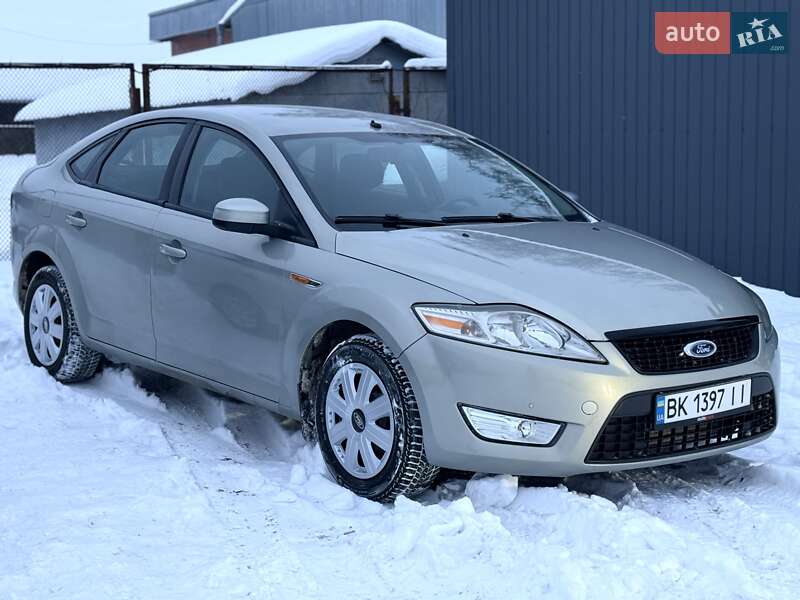Ford Mondeo 2010 Ford Mondeo 2010