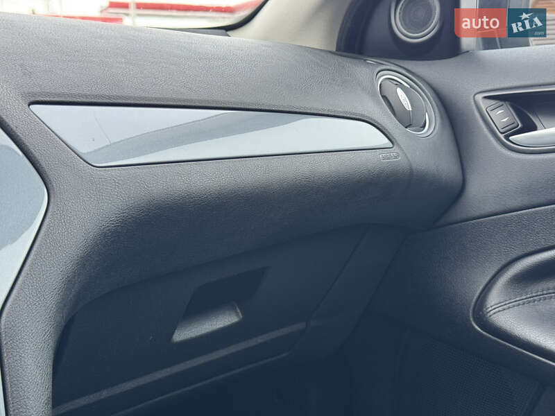 Универсал Ford Mondeo 2011 в Стрые