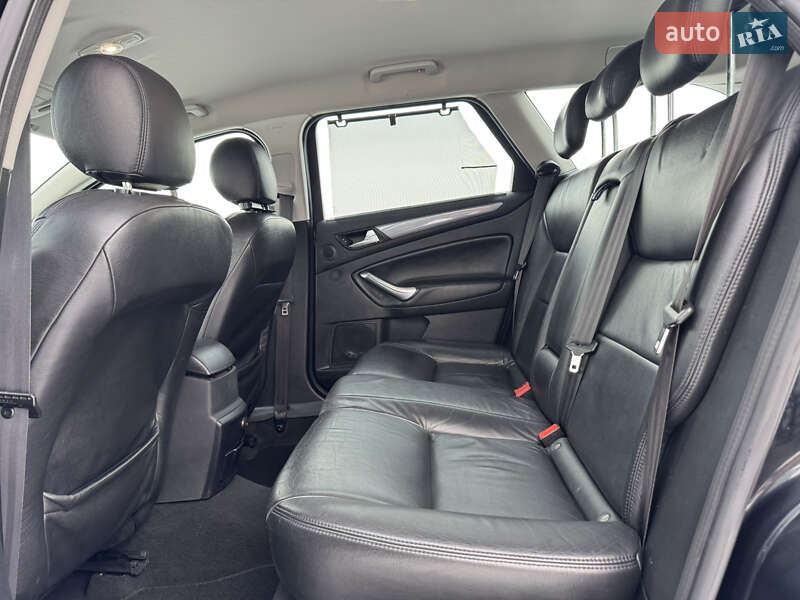 Универсал Ford Mondeo 2011 в Стрые