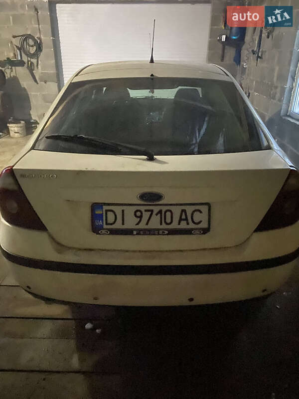 Лифтбек Ford Mondeo 2001 в Микулинцах