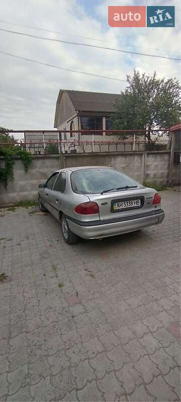 Ліфтбек Ford Mondeo 1994 в Дніпрі