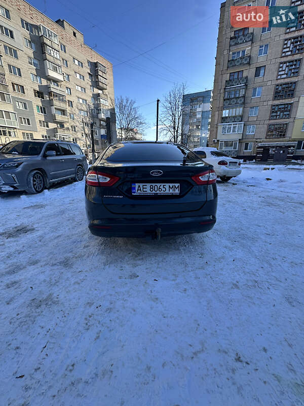 Седан Ford Mondeo 2015 в Новомосковську