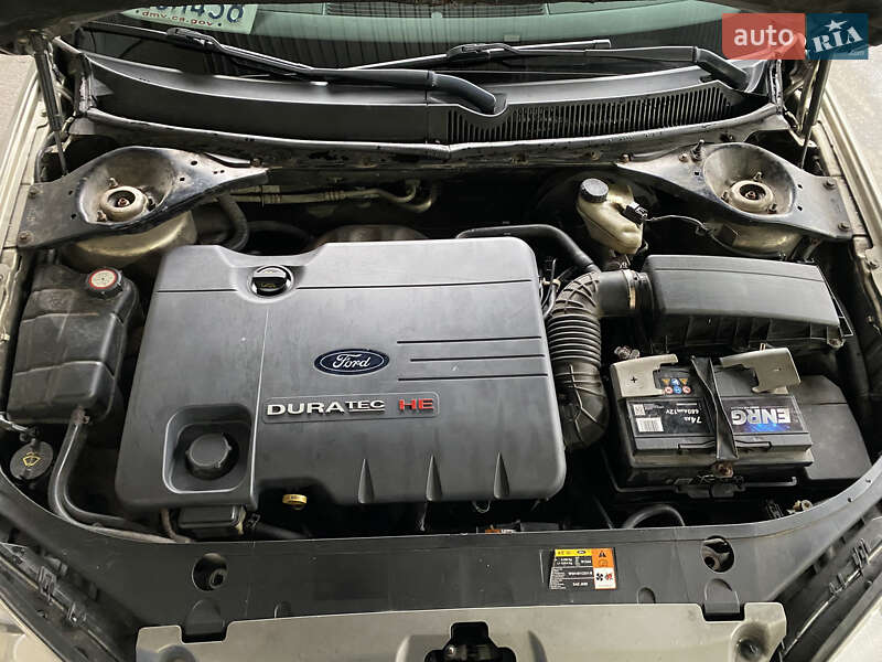 Седан Ford Mondeo 2005 в Киеве