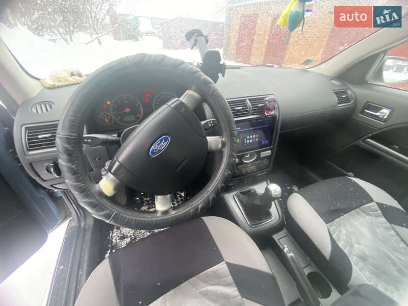 Седан Ford Mondeo 2006 в Недригайлове