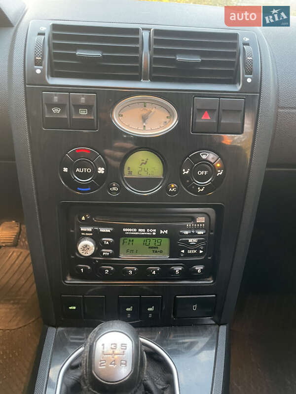 Седан Ford Mondeo 2002 в Черновцах