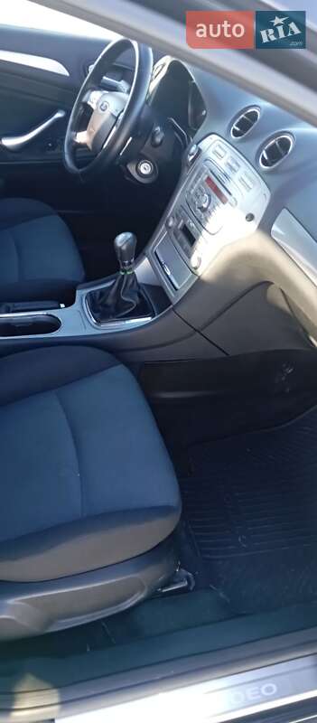 Ліфтбек Ford Mondeo 2008 в Рівному