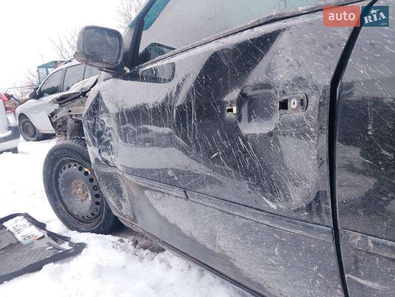 Універсал Ford Mondeo 2005 в Чорткові