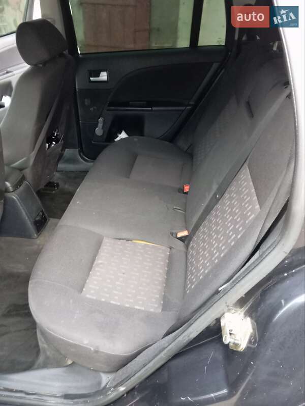 Универсал Ford Mondeo 2001 в Шумске фото 10 Универсал Ford Mondeo 2001 в Шумске