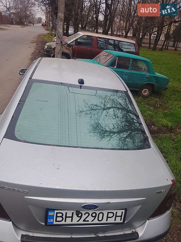 Седан Ford Mondeo 2002 в Одессе