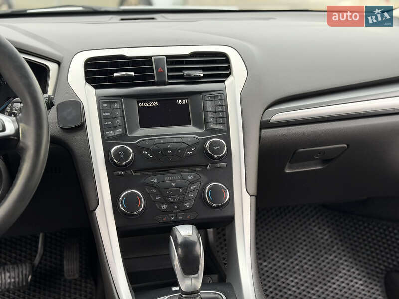 Лифтбек Ford Mondeo 2017 в Одессе