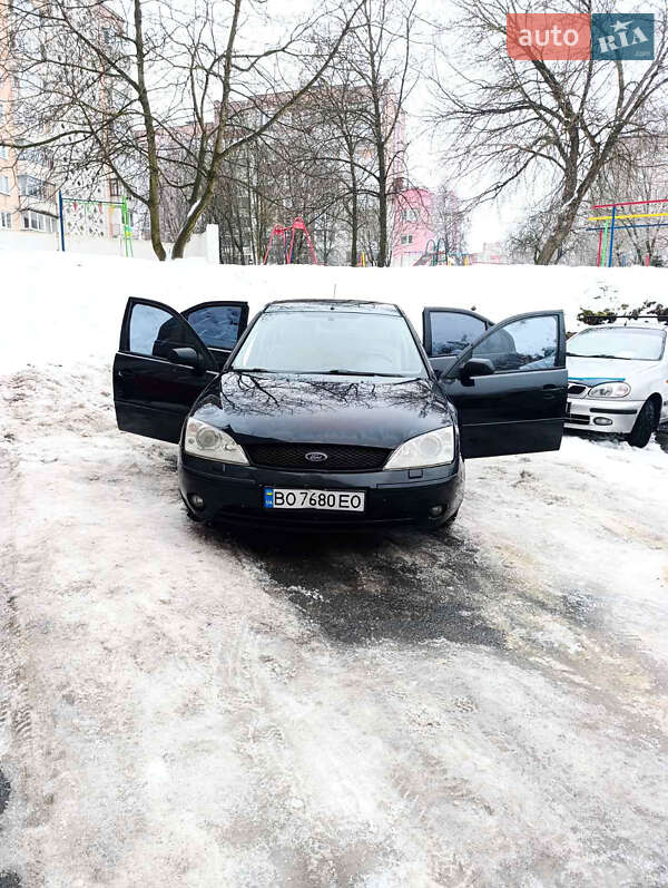 Лифтбек Ford Mondeo 2002 в Тернополе