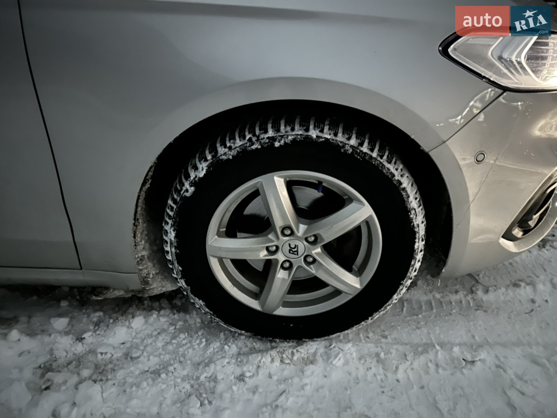 2019 Ford Mondeo - мініатюра 46