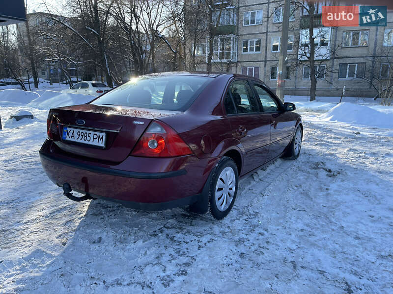 Седан Ford Mondeo 2004 в Києві