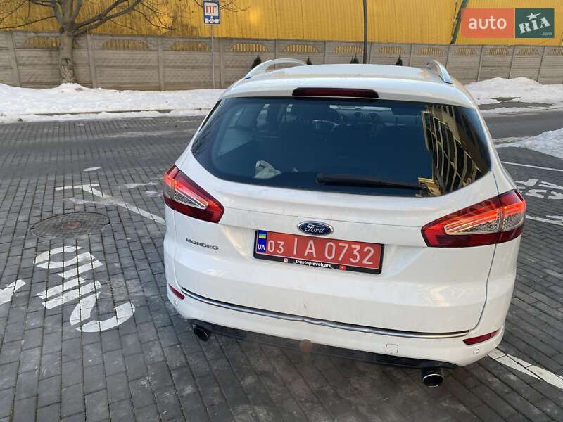 Универсал Ford Mondeo 2012 в Луцке