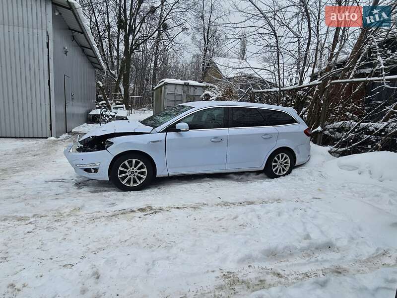 Ford Mondeo 2014 Ford Mondeo 2014