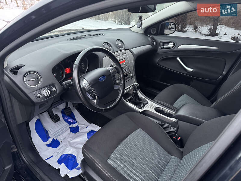 Универсал Ford Mondeo 2010 в Радивилове