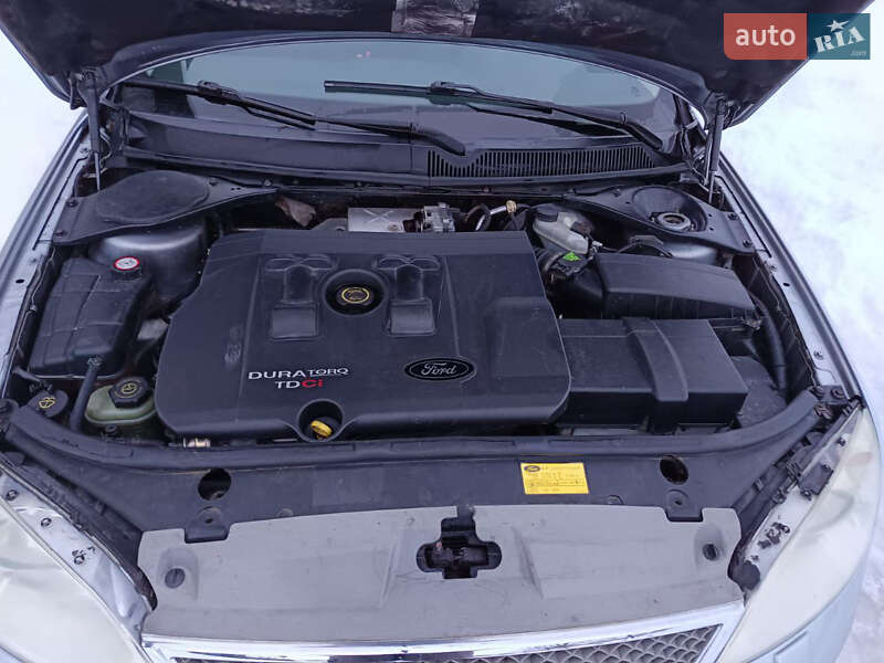 Универсал Ford Mondeo 2004 в Яворове